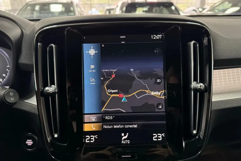 Volvo XC40 din 2022 cu 144.260 km - oferta VOL130554 - foto 25