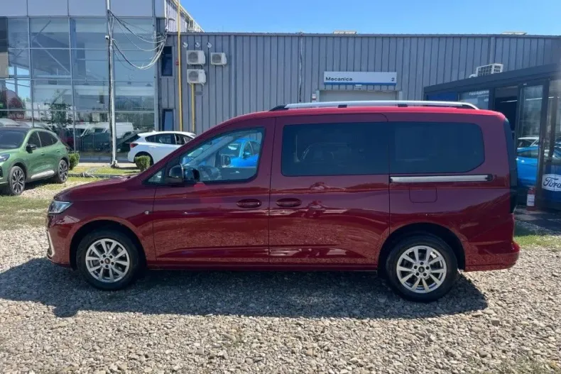 Ford Tourneo Connect din 2024 cu 20.201 km - oferta FOR130562 - foto 9