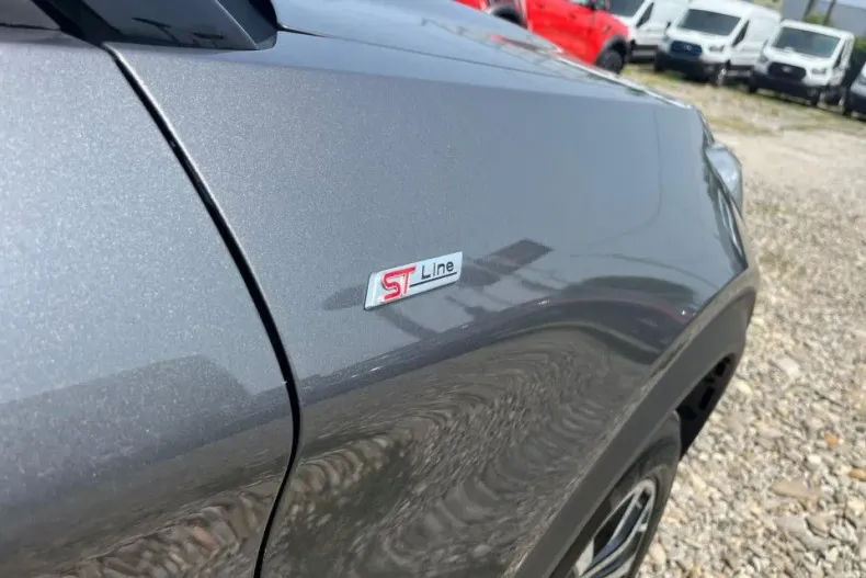 Ford Explorer din 2023 cu 21.098 km - oferta FOR130565 - foto 20