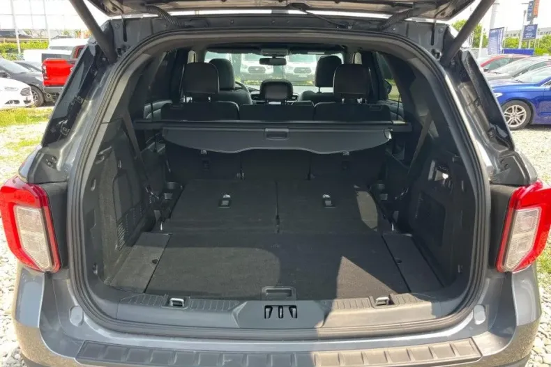 Ford Explorer din 2023 cu 21.098 km - oferta FOR130565 - foto 22