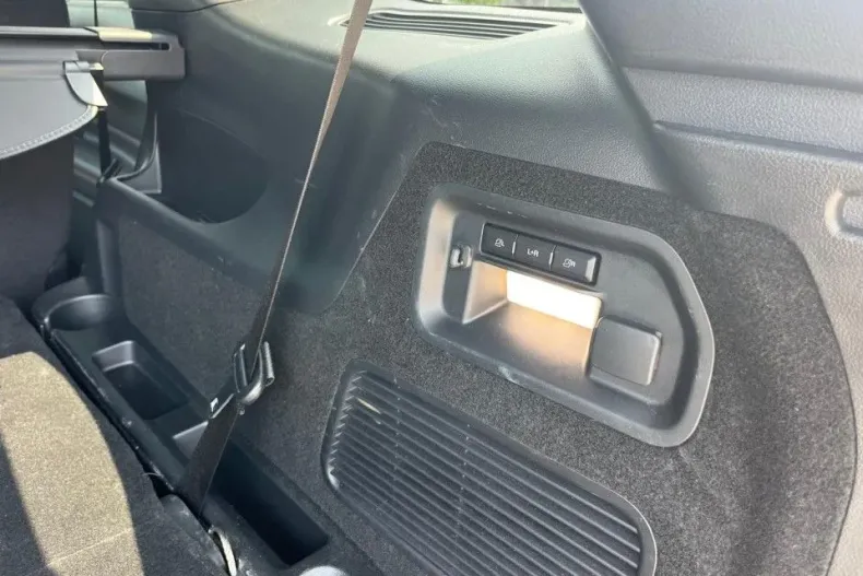 Ford Explorer din 2023 cu 21.098 km - oferta FOR130565 - foto 23