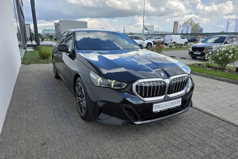BMW Seria 5 din 2024 cu 19.157 km - oferta BMW130620 - foto 3