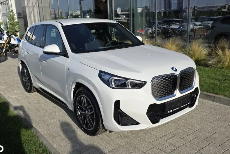 BMW iX1 din 2024 cu 11 km - oferta BMW130629 - foto 1
