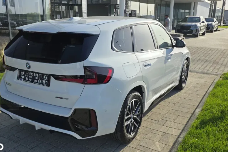 BMW iX1 din 2024 cu 11 km - oferta BMW130629 - foto 3