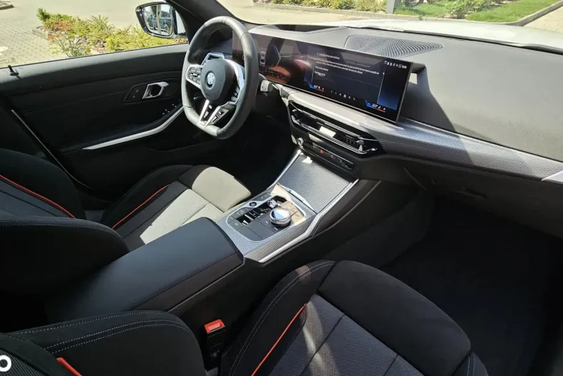 BMW Seria 3 din 2025 cu 10 km - oferta BMW130632 - foto 8