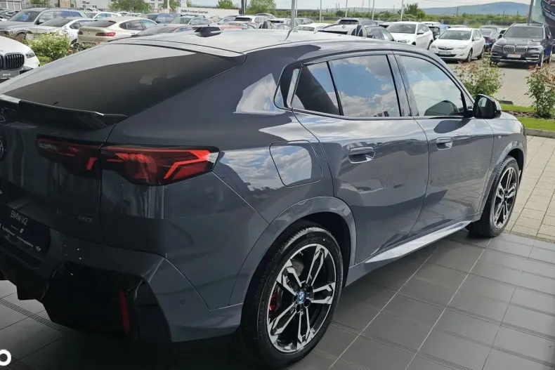 BMW iX2 din 2025 cu 11 km - oferta BMW130637 - foto 3