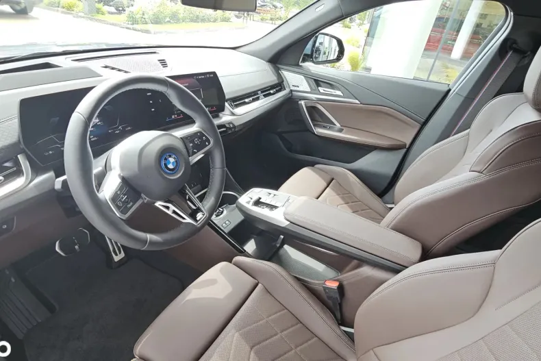 BMW iX2 din 2025 cu 11 km - oferta BMW130637 - foto 5