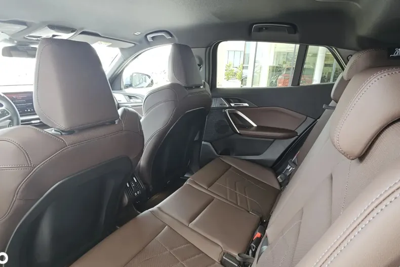 BMW iX2 din 2025 cu 11 km - oferta BMW130637 - foto 6