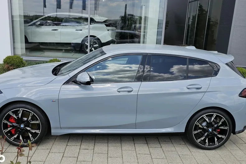 BMW Seria 1 din 2025 cu 11 km - oferta BMW130640 - foto 2