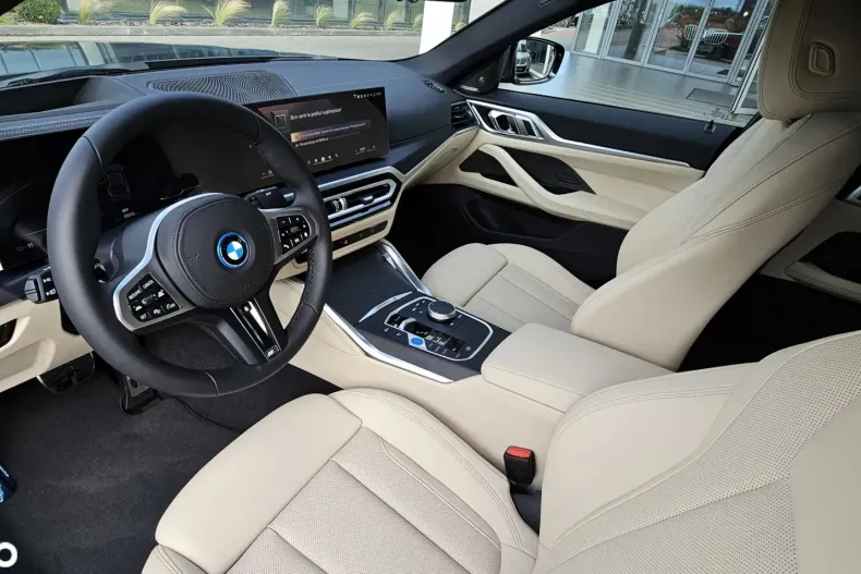 BMW i4 din 2024 cu 10 km - oferta BMW130642 - foto 6