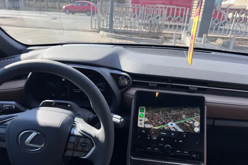 Lexus LBX din 2024 cu 900 km - oferta LEX130649 - foto 11