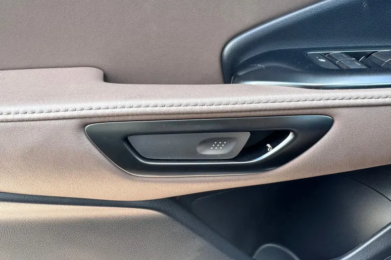 Lexus LBX din 2024 cu 900 km - oferta LEX130649 - foto 19