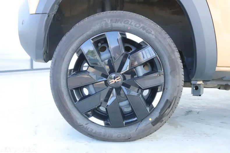 Dacia Spring din 2024 cu 7.948 km - oferta DAC130653 - foto 6