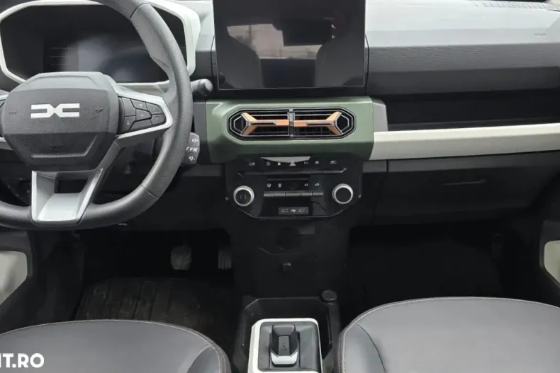 Dacia Spring din 2024 cu 7.948 km - oferta DAC130653 - foto 10