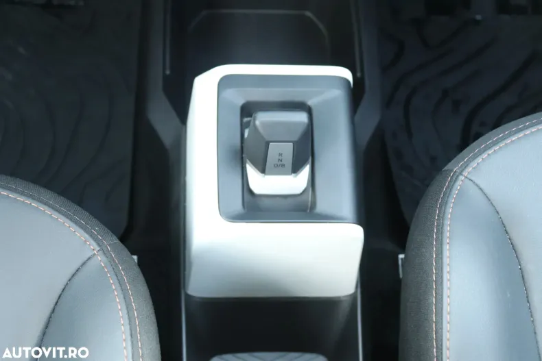 Dacia Spring din 2024 cu 7.948 km - oferta DAC130653 - foto 17