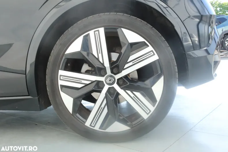 Renault Megane din 2023 cu 15.104 km - oferta REN130657 - foto 6