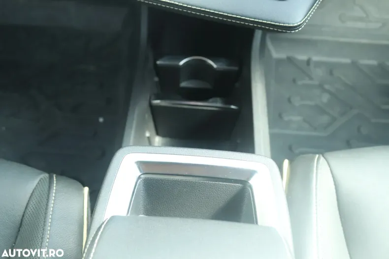 Renault Megane din 2023 cu 15.104 km - oferta REN130657 - foto 17