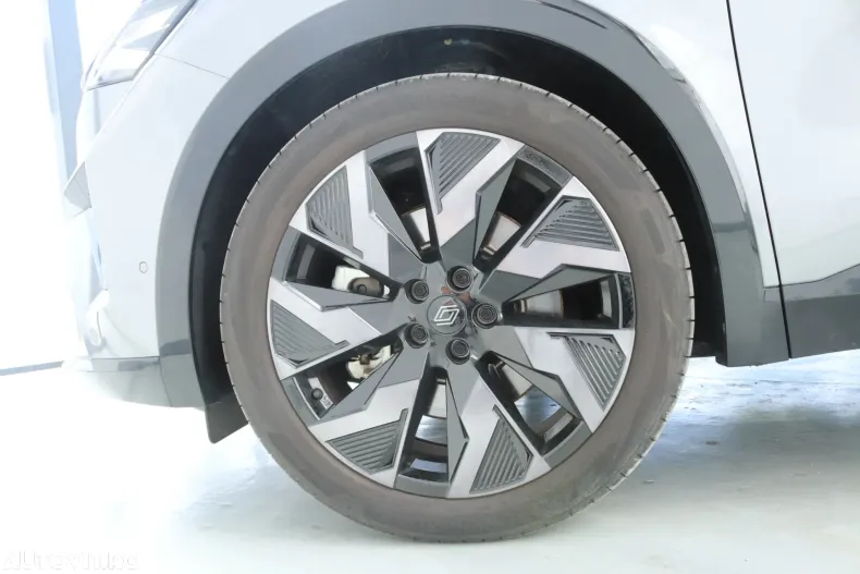 Renault Rafale din 2024 cu 1.786 km - oferta REN130659 - foto 5