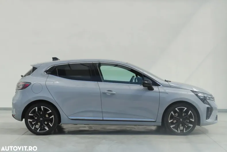 Renault Clio din 2023 cu 29.273 km - oferta REN130660 - foto 4