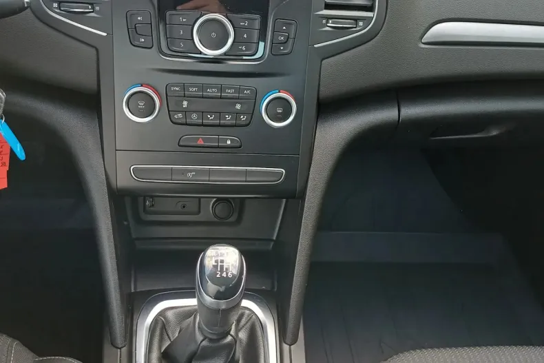 Renault Megane din 2021 cu 70.445 km - oferta REN130712 - foto 14