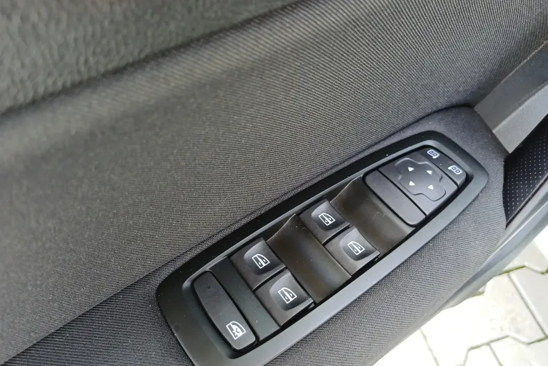 Renault Megane din 2021 cu 70.445 km - oferta REN130712 - foto 18