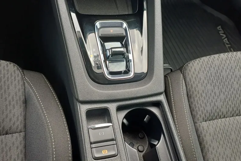 Skoda Octavia din 2020 cu 102.500 km - oferta SKO130714 - foto 21