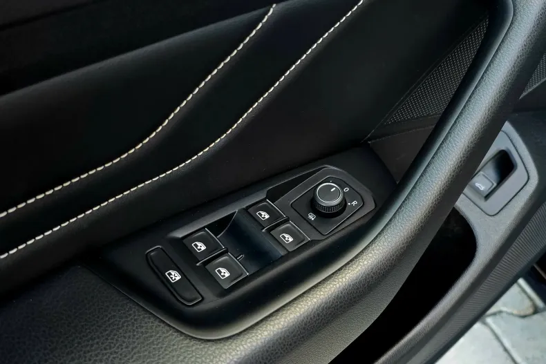 Volkswagen Passat din 2020 cu 108.587 km - oferta VOL130715 - foto 7