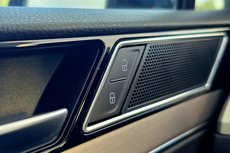 Volkswagen Passat din 2020 cu 108.587 km - oferta VOL130715 - foto 9