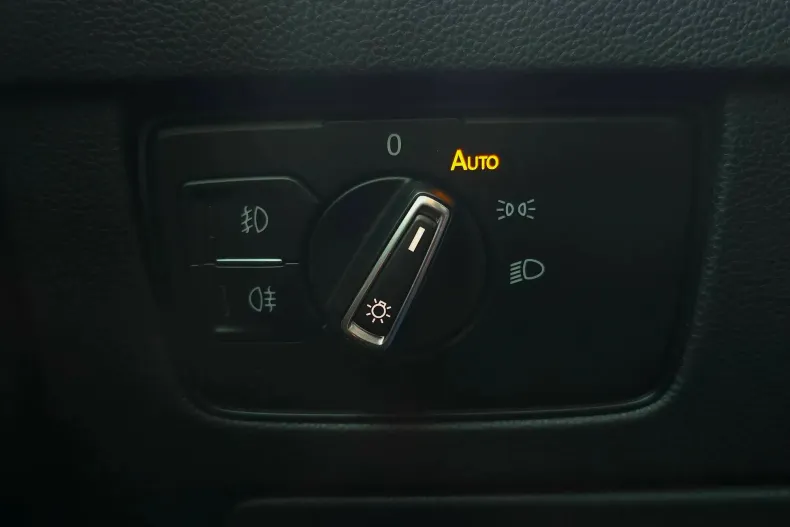 Volkswagen Passat din 2020 cu 108.587 km - oferta VOL130715 - foto 10