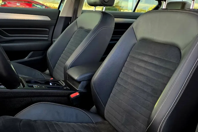 Volkswagen Passat din 2020 cu 108.587 km - oferta VOL130715 - foto 15