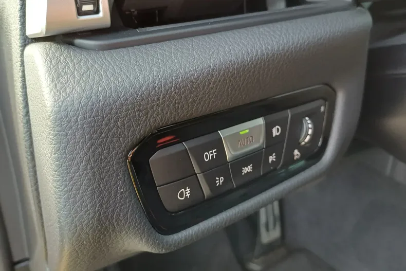 Toyota Supra din 2022 cu 42.576 km - oferta TOY130716 - foto 26