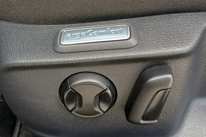 Volkswagen Passat din 2020 cu 125.447 km - oferta VOL130718 - foto 22