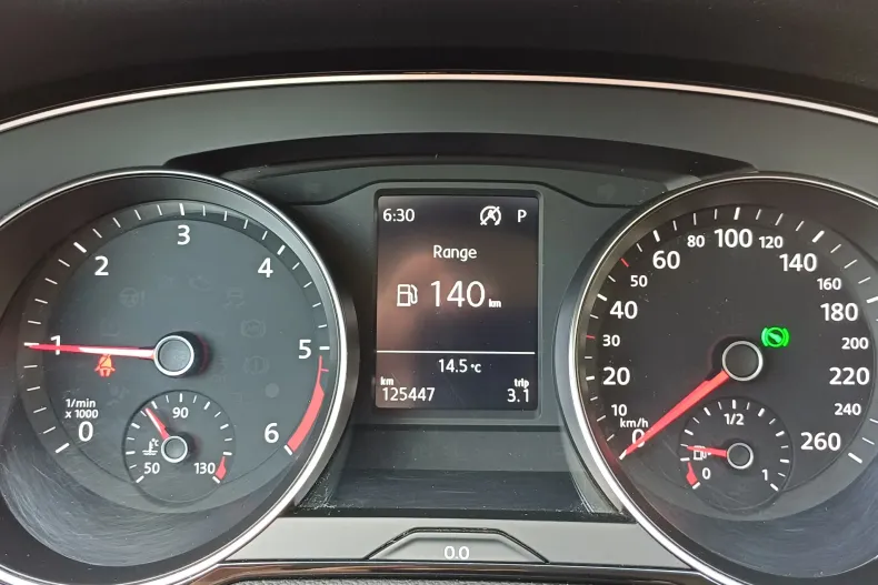 Volkswagen Passat din 2020 cu 125.447 km - oferta VOL130718 - foto 26