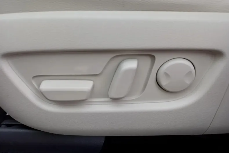 Mazda CX-60 din 2024 cu 14.956 km - oferta MAZ130729 - foto 24