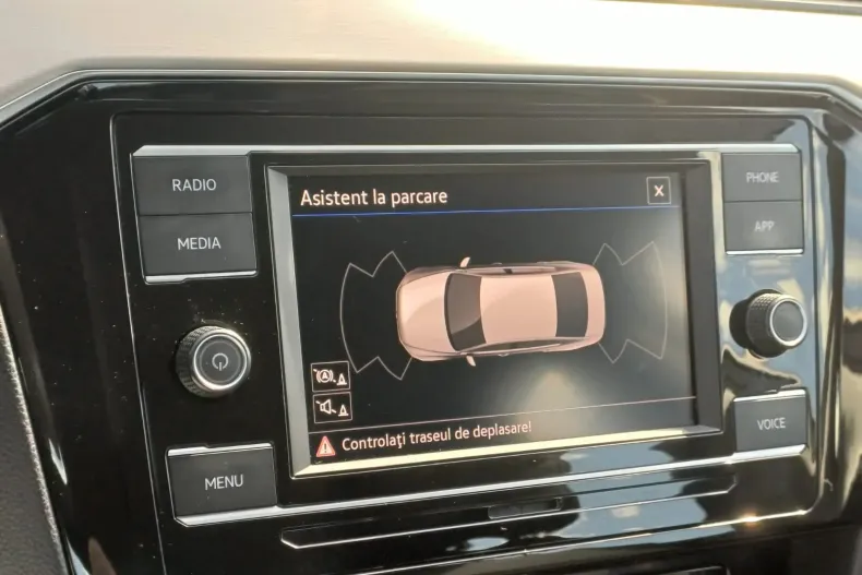 Volkswagen Passat din 2020 cu 60.500 km - oferta VOL130739 - foto 17