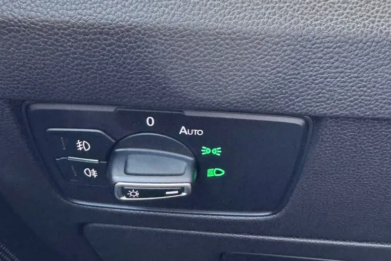 Volkswagen Passat din 2021 cu 172.523 km - oferta VOL130749 - foto 17