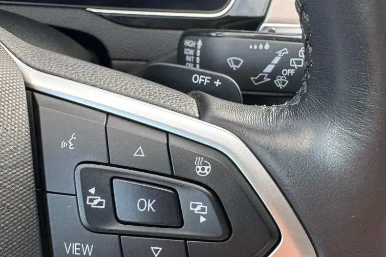 Volkswagen Passat din 2021 cu 172.523 km - oferta VOL130749 - foto 21