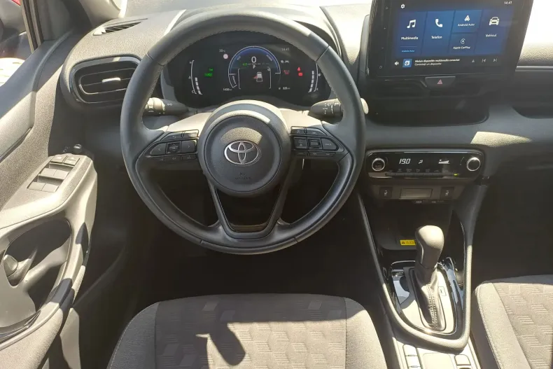 Toyota Yaris din 2025 cu 2.000 km - oferta TOY130751 - foto 11
