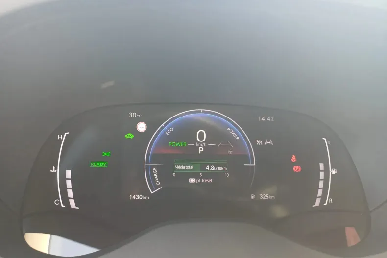 Toyota Yaris din 2025 cu 2.000 km - oferta TOY130751 - foto 16