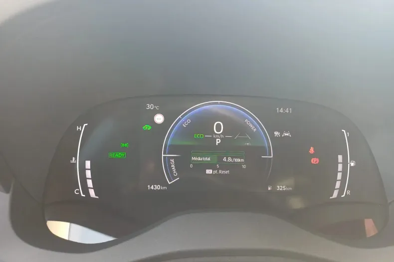 Toyota Yaris din 2025 cu 2.000 km - oferta TOY130751 - foto 17