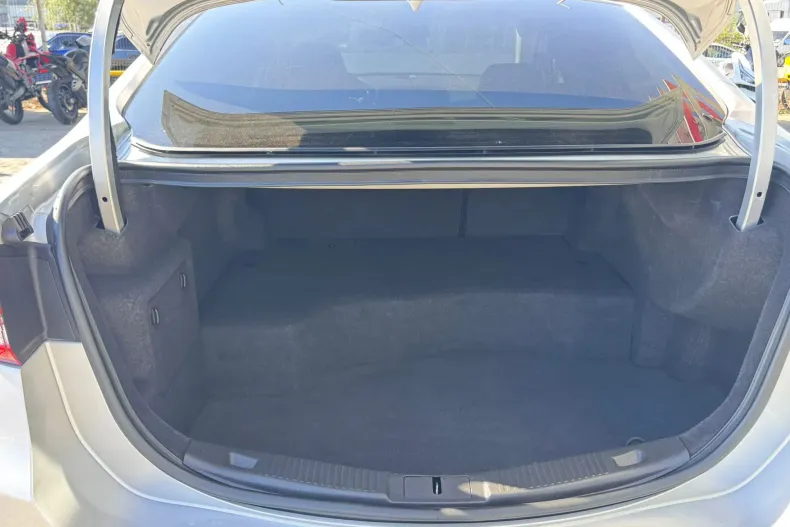 Ford Mondeo din 2022 cu 62.487 km - oferta FOR130755 - foto 8