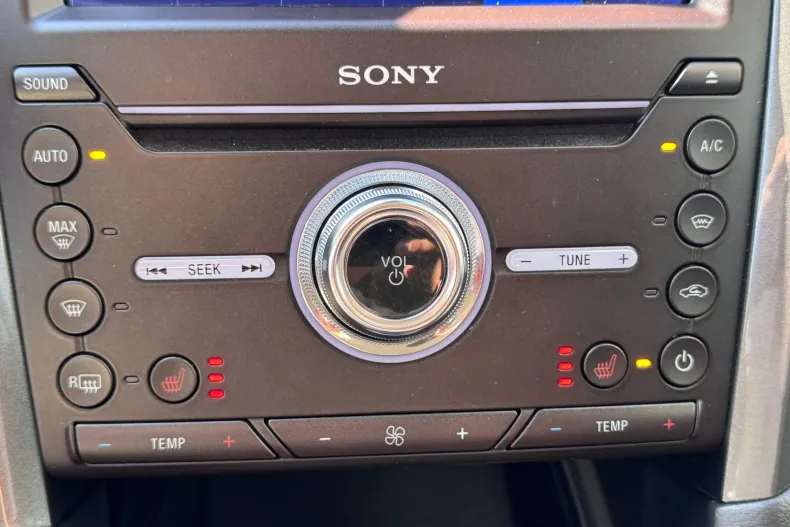 Ford Mondeo din 2022 cu 62.487 km - oferta FOR130755 - foto 25