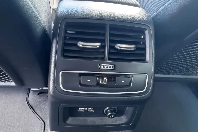 Audi A4 din 2020 cu 108.790 km - oferta AUD130763 - foto 16