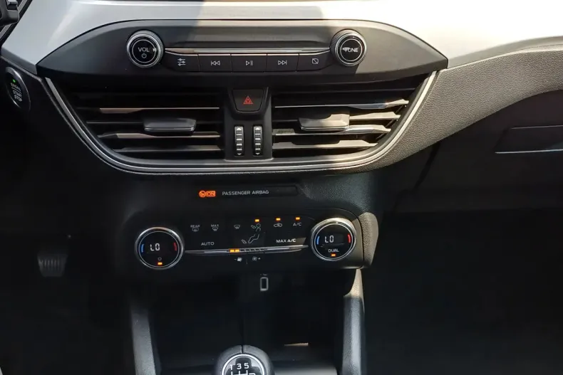 Ford Focus din 2020 cu 23.270 km - oferta FOR130769 - foto 11