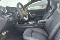 Mercedes-Benz CLA 250 din 2024 cu 9.484 km - oferta MER130798 - foto 9