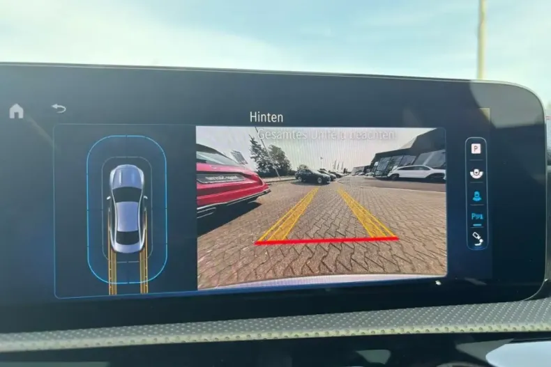 Mercedes-Benz CLA 250 din 2024 cu 9.484 km - oferta MER130798 - foto 18