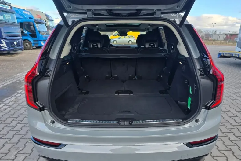 Volvo XC90 din 2025 cu 30.000 km - oferta VOL130799 - foto 2