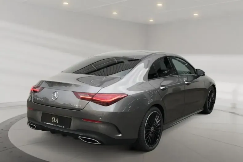 Mercedes-Benz CLA 220 din 2024 cu 21.390 km - oferta MER130811 - foto 2