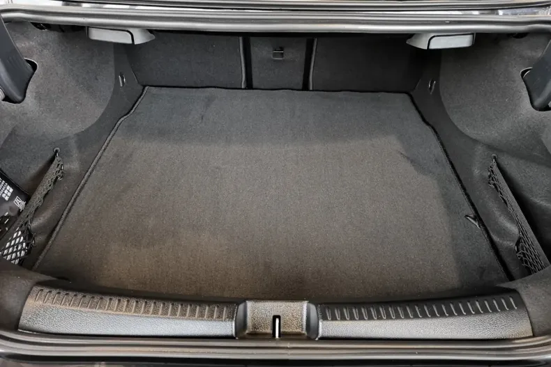 Mercedes-Benz CLA 250 din 2024 cu 7.727 km - oferta MER130813 - foto 19