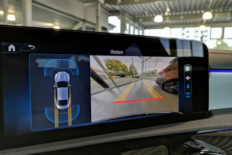 Mercedes-Benz CLA 250 din 2024 cu 7.727 km - oferta MER130813 - foto 20